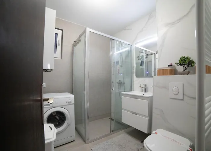 Aurelio Centar With Balcony And Free Parking * Σαράγεβο