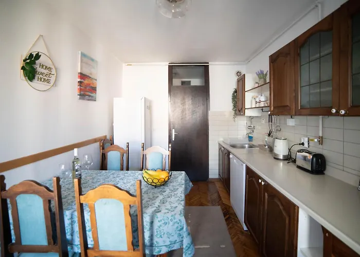 Διαμέρισμα Aurelio Centar With Balcony And Free Parking