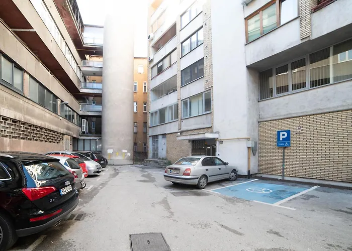 Διαμέρισμα Aurelio Centar With Balcony And Free Parking *