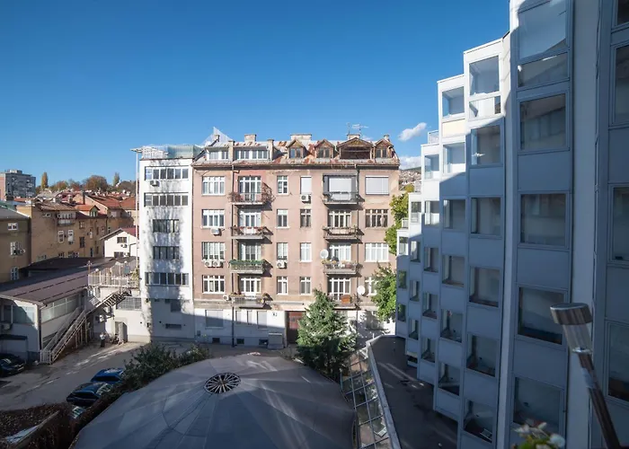 Aurelio Centar With Balcony And Free Parking Διαμέρισμα Σαράγεβο